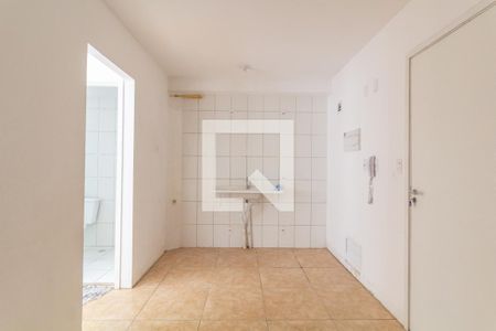 Cozinha de apartamento para alugar com 1 quarto, 24m² em Vila Campanela, São Paulo