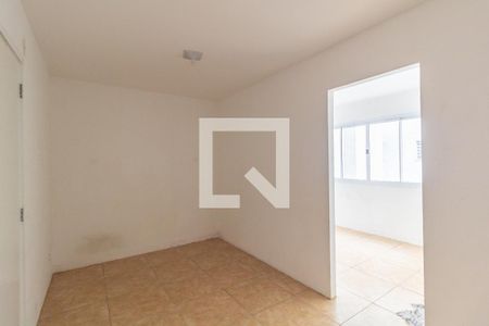 Cozinha de apartamento para alugar com 1 quarto, 24m² em Vila Campanela, São Paulo