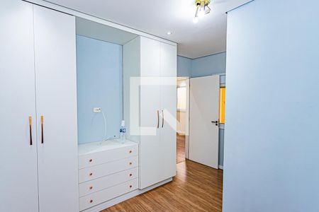 Suite de casa à venda com 3 quartos, 170m² em Vila Cavaton, São Paulo