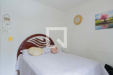 Quarto 2 de apartamento para alugar com 2 quartos, 43m² em Cristal, Porto Alegre