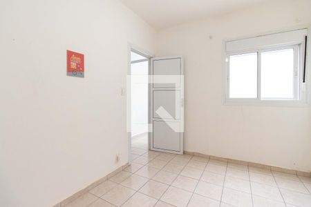 Quarto de casa para alugar com 3 quartos, 250m² em Vila São José, São Paulo