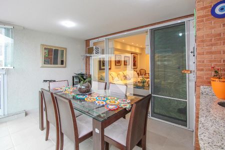 Varanda de apartamento para alugar com 4 quartos, 120m² em Barra da Tijuca, Rio de Janeiro