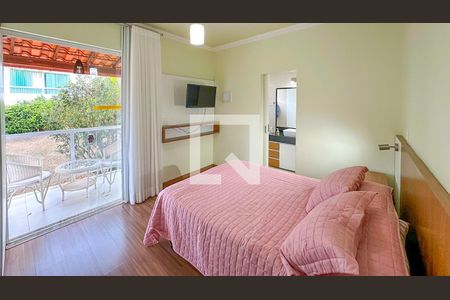 Casa para alugar com 2700m², 5 quartos e 4 vagas Casa para alugar com 2700m², 5 quartos e 4 vagasQuarto 4