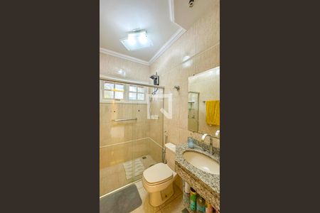 Casa para alugar com 2700m², 5 quartos e 4 vagas Casa para alugar com 2700m², 5 quartos e 4 vagasBanheiro