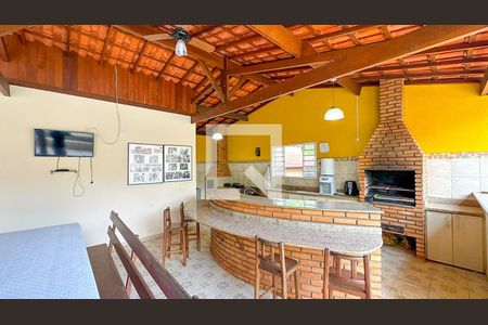 Casa para alugar com 2700m², 5 quartos e 4 vagas Casa para alugar com 2700m², 5 quartos e 4 vagasCozinha/Copa