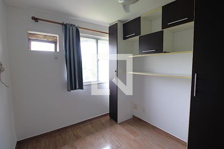 Quarto 2 de apartamento para alugar com 2 quartos, 51m² em Jardim Sulacap, Rio de Janeiro