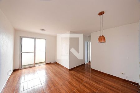 Sala de apartamento para alugar com 3 quartos, 63m² em Vila Cunha Bueno, São Paulo