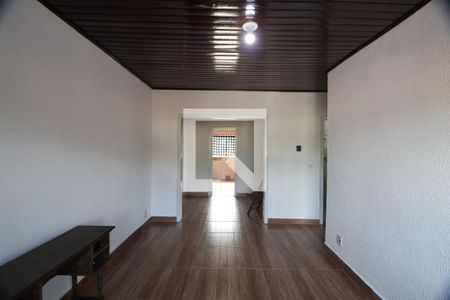 Sala de casa para alugar com 3 quartos, 100m² em Harmonia, Canoas