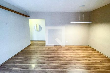 Apartamento para alugar com 112m², 3 quartos e 1 vagaSala