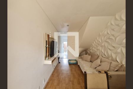 Sala  de casa à venda com 2 quartos, 60m² em Jardim do Papai, Guarulhos