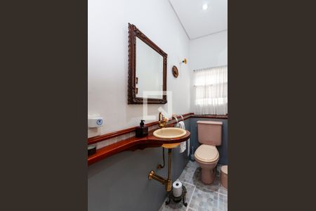 Lavabo de casa para alugar com 3 quartos, 175m² em Vila Ipojuca, São Paulo