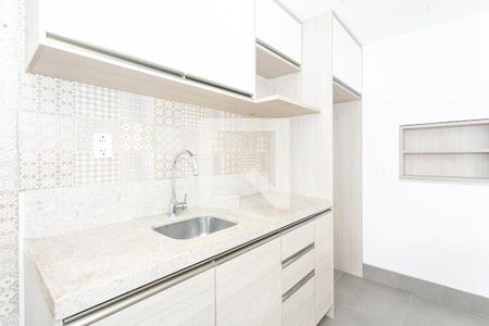 Cozinha de apartamento para alugar com 3 quartos, 76m² em Navegantes, Porto Alegre