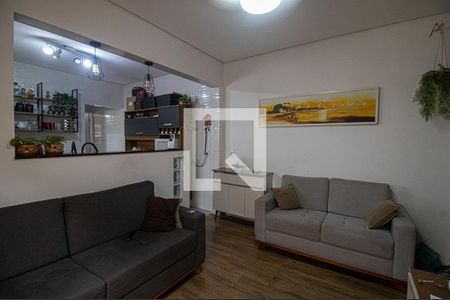 Casa à venda com 125m², 2 quartos e 2 vagasSala