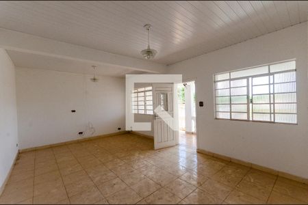 Sala de casa para alugar com 3 quartos, 150m² em Jaguara, São Paulo