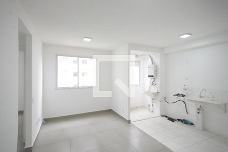 Apartamento para alugar com 2 quartos, 45m² em Cambuci, São Paulo