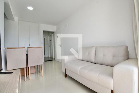 Sala de apartamento para alugar com 1 quarto, 41m² em Luís Anselmo, Salvador