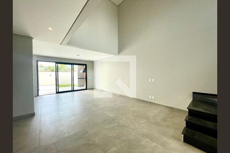 Sala de casa de condomínio à venda com 3 quartos, 215m² em Jardim Ermida I, Jundiaí