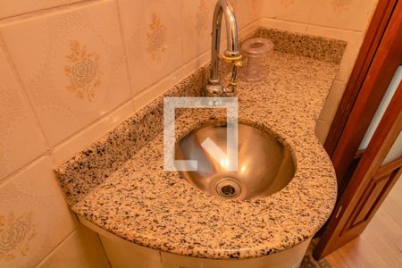 Lavabo de apartamento para alugar com 3 quartos, 94m² em Saúde, São Paulo