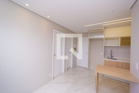 Sala de apartamento à venda com 2 quartos, 33m² em Vila Pierina, São Paulo