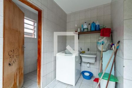 Casa para alugar com 184m², 3 quartos e 2 vagas Casa para alugar com 184m², 3 quartos e 2 vagasÁrea de Serviço