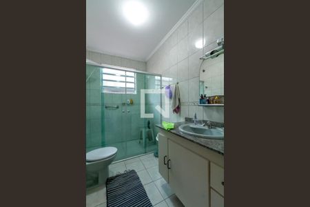 Casa para alugar com 184m², 3 quartos e 2 vagas Casa para alugar com 184m², 3 quartos e 2 vagasBanheiro 2