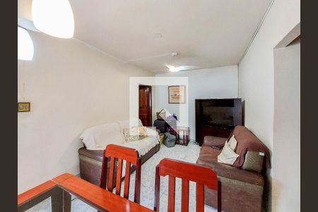 Sala de casa para alugar com 2 quartos, 67m² em Centro, Mesquita