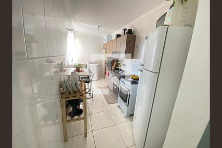 Cozinha e Área de Serviço de apartamento para alugar com 2 quartos, 70m² em Cidade Jardim, São José dos Pinhais