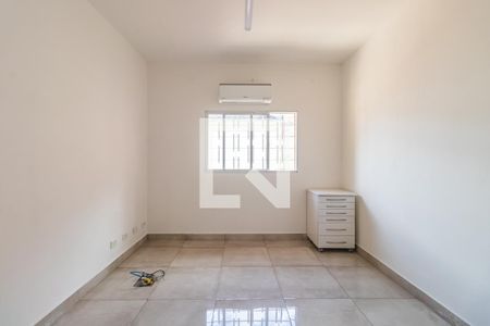 Quarto 1 de casa à venda com 4 quartos, 144m² em Vila Sao Joao, Barueri