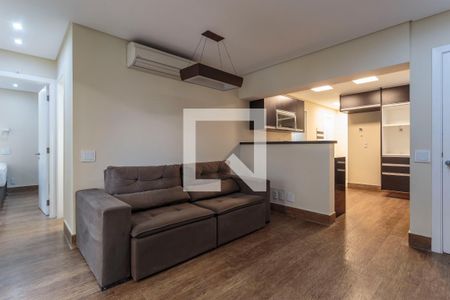 Sala de apartamento à venda com 3 quartos, 70m² em Vila Olímpia, São Paulo