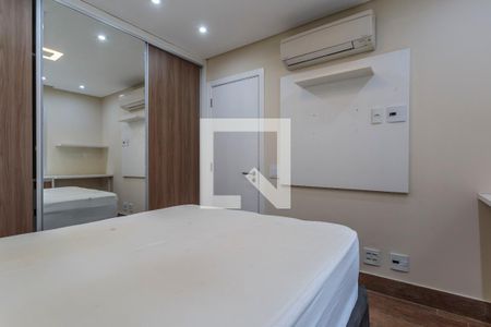 Quarto de apartamento à venda com 3 quartos, 70m² em Vila Olímpia, São Paulo