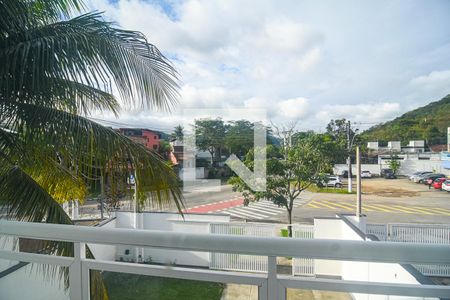 vista da Suite  de casa à venda com 3 quartos, 105m² em Engenho do Mato, Niterói