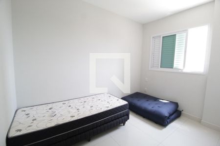 Quarto 1 de apartamento para alugar com 2 quartos, 75m² em Santa Mônica, Uberlândia