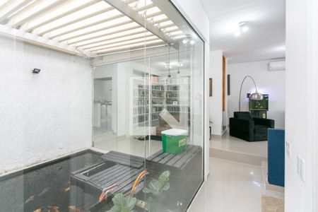 Aquário de casa à venda com 2 quartos, 180m² em Três Figueiras, Porto Alegre