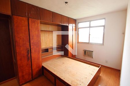 Suíte de apartamento para alugar com 3 quartos, 80m² em Marechal Hermes, Rio de Janeiro