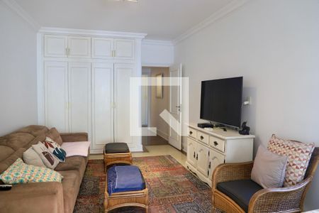 Casa à venda com 520m², 5 quartos e 5 vagas Casa à venda com 520m², 5 quartos e 5 vagasSala 2