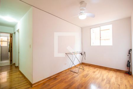 Sala de apartamento à venda com 2 quartos, 43m² em Conceicao, Osasco