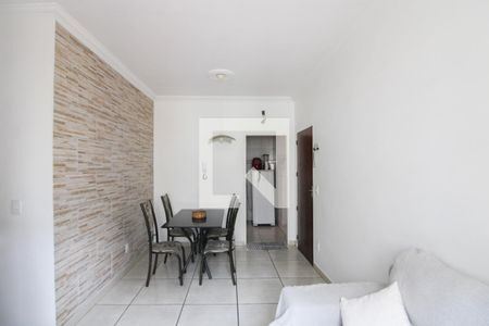 Sala de apartamento à venda com 3 quartos, 59m² em São João Batista, Belo Horizonte