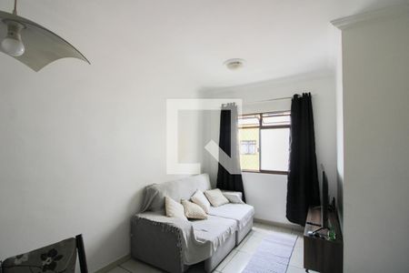 Sala de apartamento à venda com 3 quartos, 59m² em São João Batista, Belo Horizonte