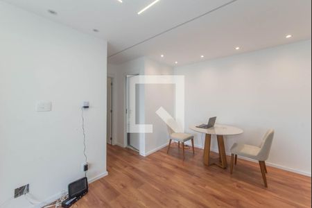 Sala de apartamento à venda com 3 quartos, 72m² em Vila Nair, São Paulo