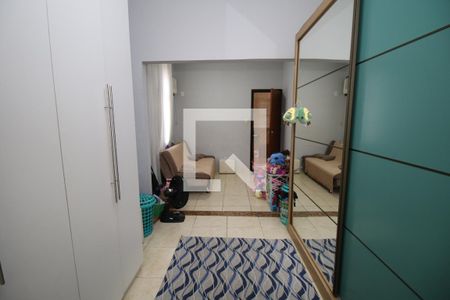 Quarto 2 de casa para alugar com 3 quartos, 300m² em Brás de Pina, Rio de Janeiro