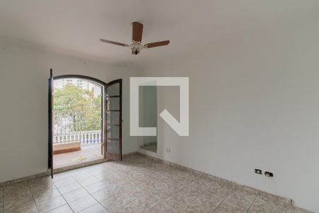 Suíte de casa para alugar com 4 quartos, 250m² em Vila Tijuco, Guarulhos