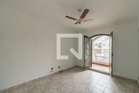 Suíte de casa para alugar com 4 quartos, 250m² em Vila Tijuco, Guarulhos