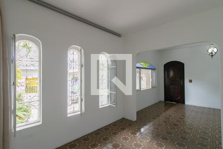 Sala de casa à venda com 4 quartos, 250m² em Vila Tijuco, Guarulhos