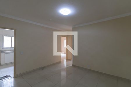 Sala de casa para alugar com 2 quartos, 65m² em Vila Marieta, São Paulo