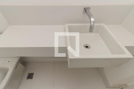 Lavabo de apartamento à venda com 3 quartos, 260m² em Consolação, São Paulo