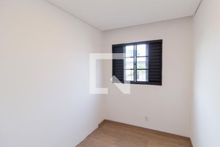 Quarto 1 de casa para alugar com 2 quartos, 70m² em Jaguaribe, Osasco