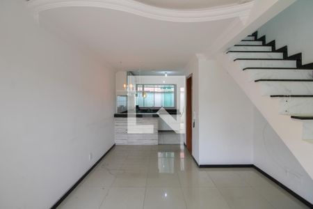 Sala de casa à venda com 2 quartos, 65m² em Céu Azul, Belo Horizonte