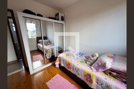 Quarto 2 de apartamento à venda com 3 quartos, 70m² em Araguaia, Belo Horizonte