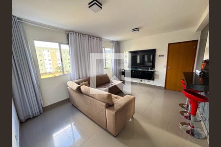 Sala de apartamento à venda com 3 quartos, 70m² em Araguaia, Belo Horizonte