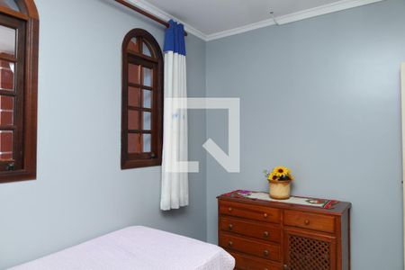 Quarto 1 de casa à venda com 3 quartos, 200m² em Vila Campanela, São Paulo